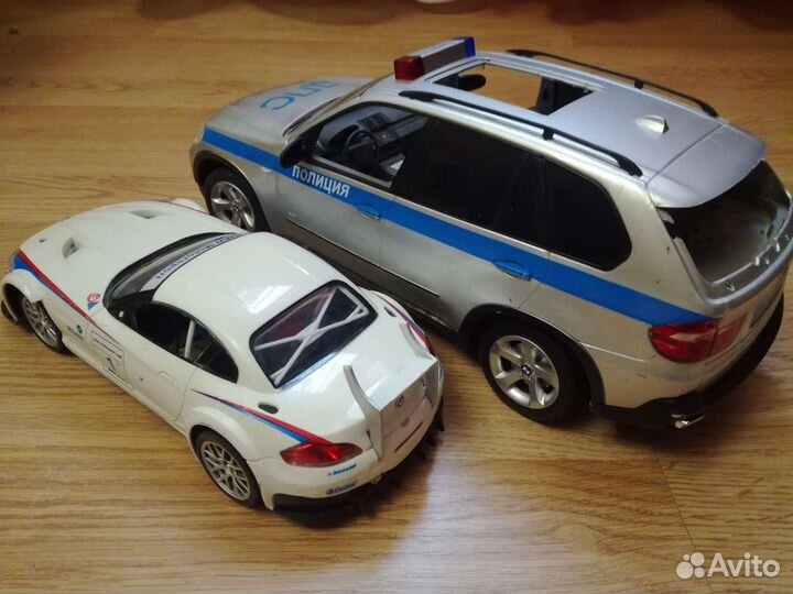 Полицейская машина