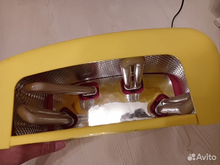 Лампа для сушки гель лака