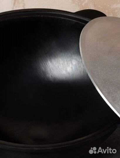 Казан чугунный 12 литров новый