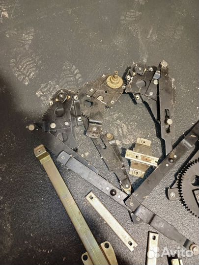 Стекло подъёмник на газ