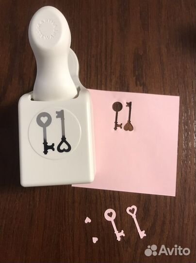 Фигурный дырокол