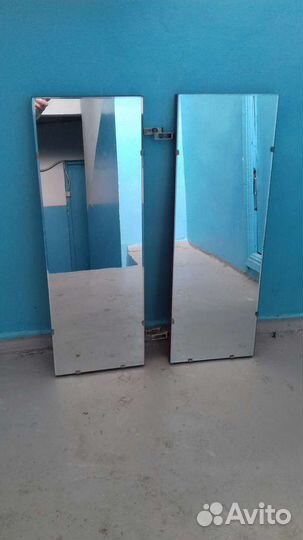 Зеркало. 2 шт. 68 см на 25 см