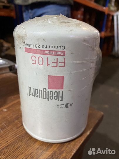 Фильтр топливный Fleetguard FF105