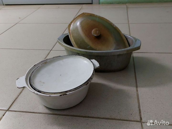 Чугунные тяжёлые кастрюли