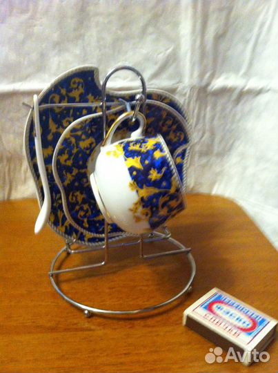 Кофейный набор на металлической подставке