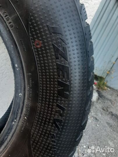 Kumho I'Zen RV Stud KC16 245/70 R16 107T
