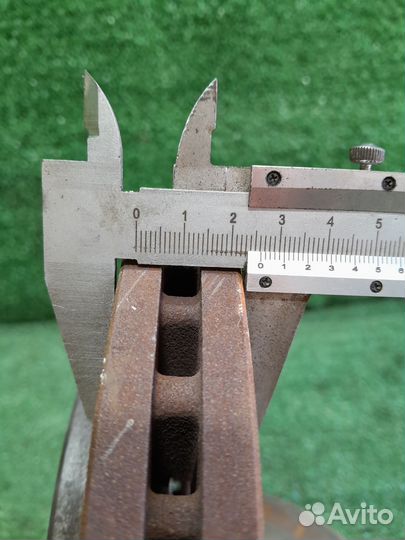 Тормозной диск передний опель астра j