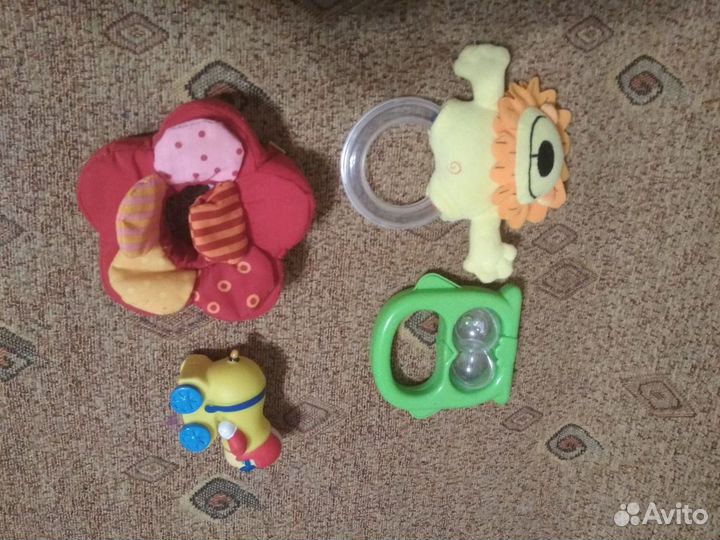 Пакет развивающих игрушек для малышей