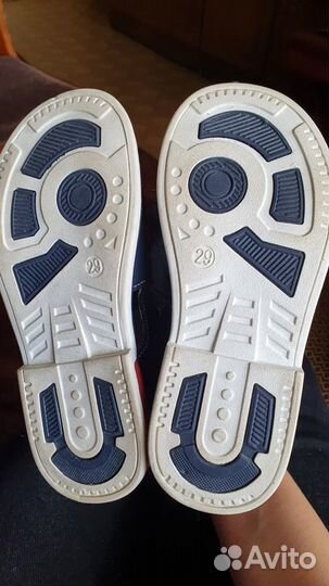 Сандали новые