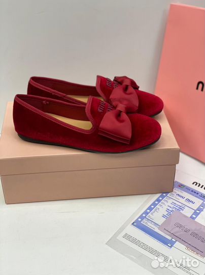 Балетки Miu Miu красные женские летние