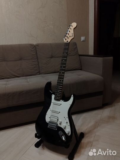 Электрогитара fender squier stratocaster HSS