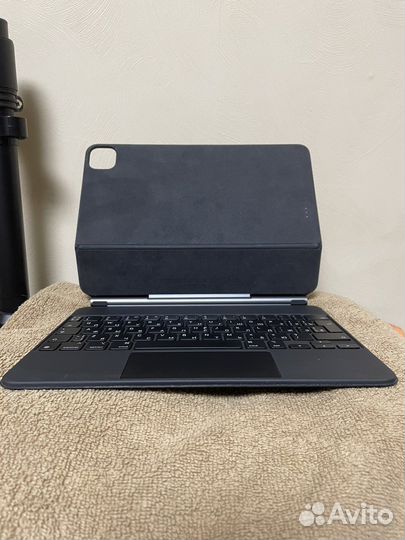Apple magic keyboard для iPad pro 11