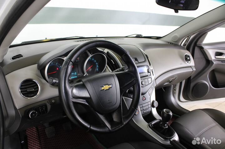 Chevrolet Cruze 1.6 МТ, 2013, 226 000 км