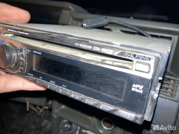 Магнитофон alpine CDA 9847r