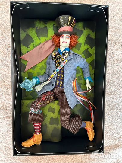 Barbie Collector Mad Hatter Alice In Wonderland Di