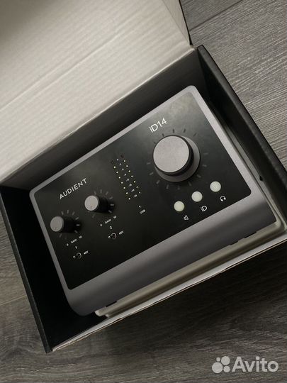 Audient id 14 mk2 mkii звуковая карта