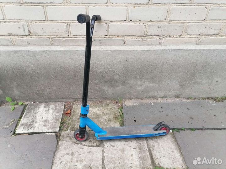 Трюковой самокат