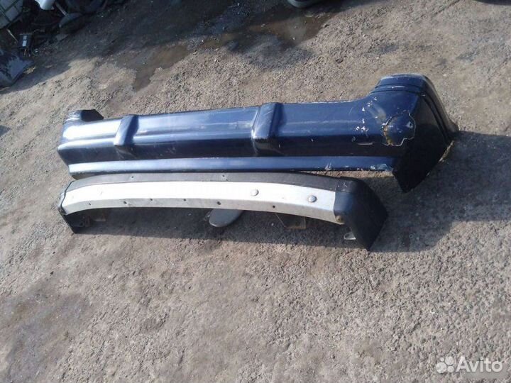 Бампер Dodge Caravan