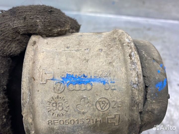 Сайлентблок задней балки левый Volkswagen Passat