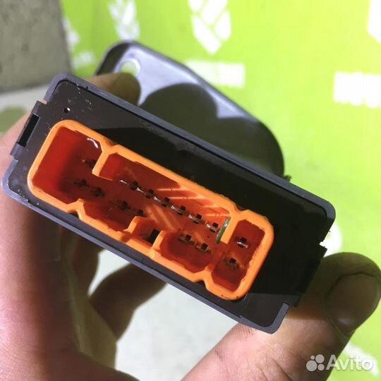 Блок управления центральным замком Тойота Карина