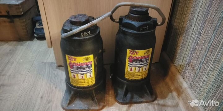 Домкрат 12тонн