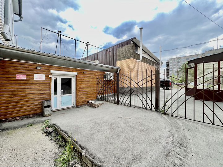 Аренда в центре, отдельный вход, 1 этаж 67 м²