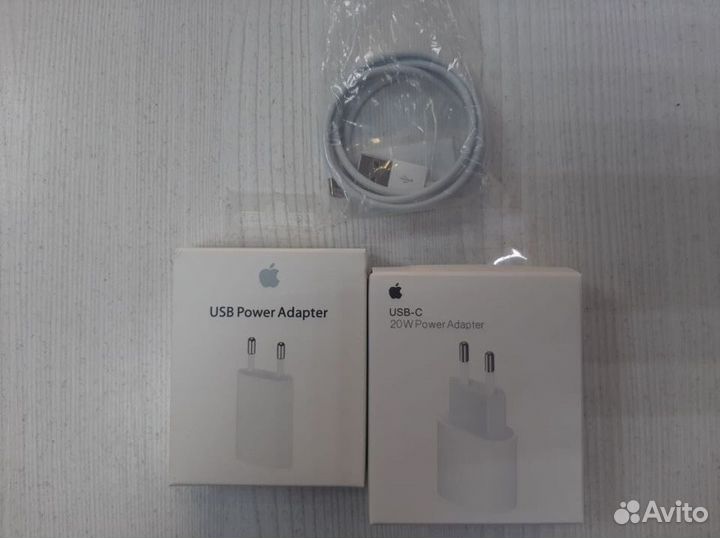 Luxe зарядки для iPhone 5w/20w tm06