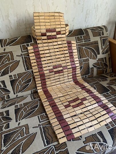 Накидка на сиденье автомобиля деревянная