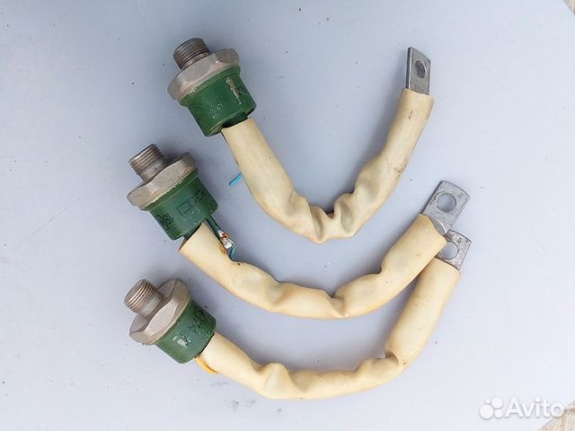 Тиристор Т-160