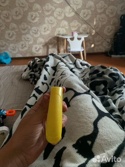 Степлер для бумаг + скобы в подарок