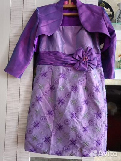 Нарядное платье