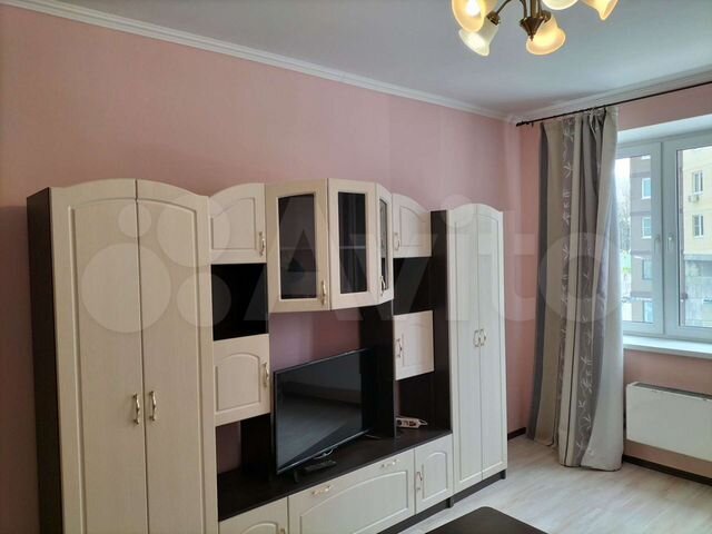 1-к. квартира, 38 м², 3/17 эт.