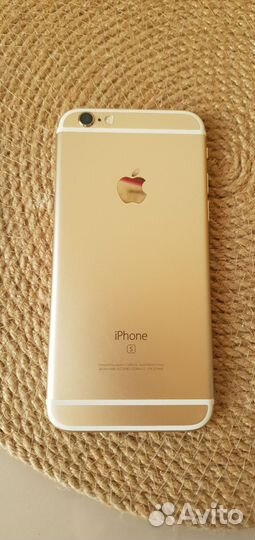 Телефон iPhone 6s 64 гб