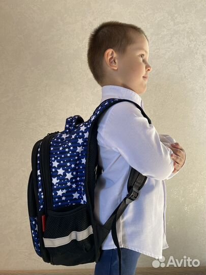 Рюкзак школьный для мальчика ортопедический новый