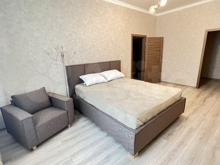 2-к. квартира, 104 м², 4/6 эт.