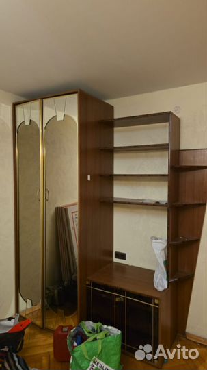 Шкаф распашной с полками бу италия