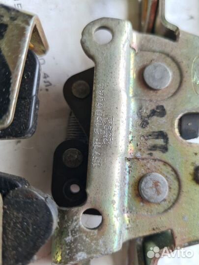 Замок спинки сиденья Ford Mondeo 3