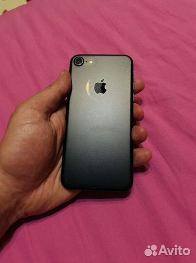iPhone 7, 32 ГБ