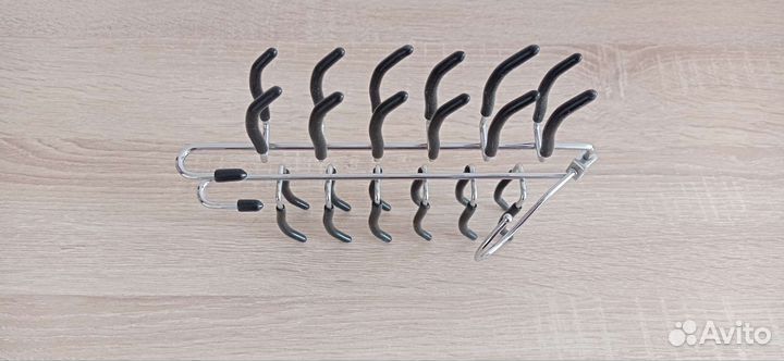 Вешалка для галстуков, шарфов, ремней