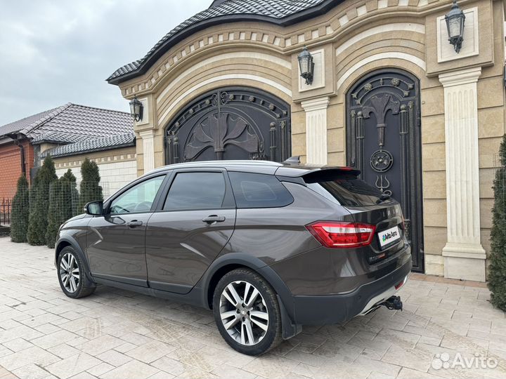 LADA Vesta Cross 1.8 AMT, 2018, 96 096 км