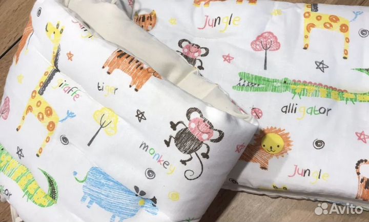 Бортик в кроватку