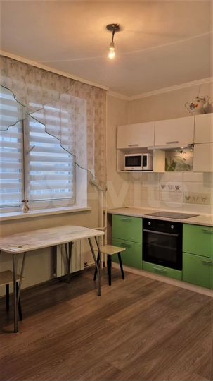 1-к. квартира, 38 м², 2/4 эт.