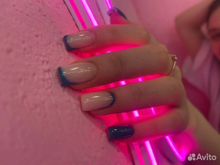 Наращивание ногтей/маникюр/педикюр