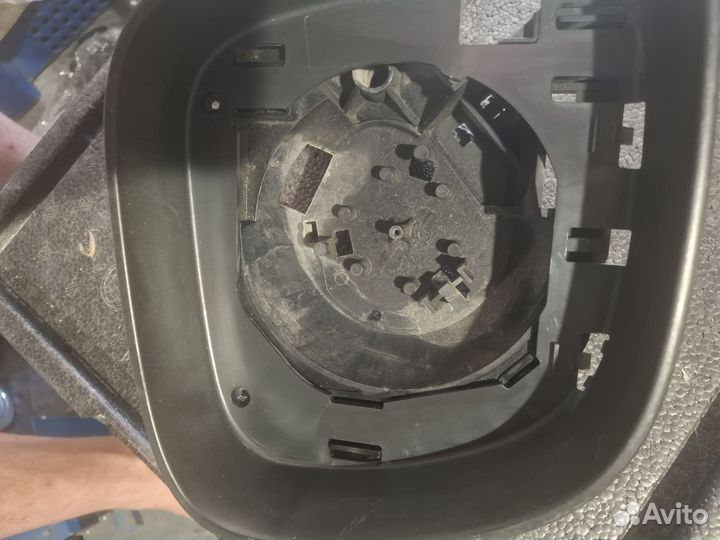 Корпус зеркала volkswagen transporter t5