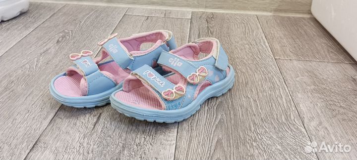 Сандали для девочки