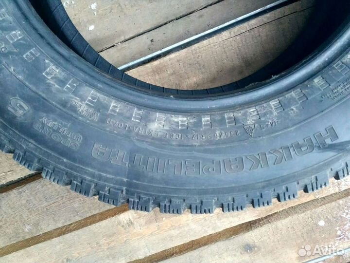 Nokian Tyres Hakkapeliitta 5 235/65 R17