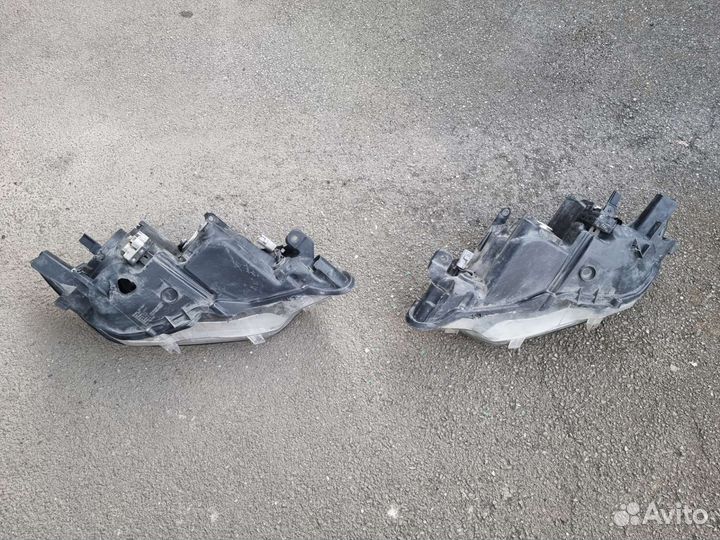 Оригинальные фары на toyota camry 55 кузов