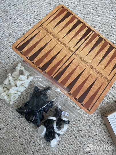 Игра шашки, нарды, шахматы