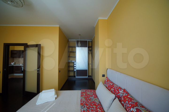 2-к. квартира, 60 м², 8/25 эт.