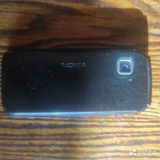 Nokia 5228